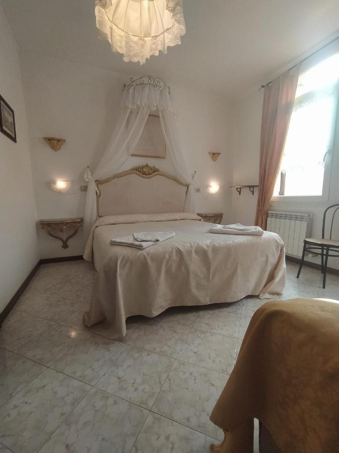 Ca Isabella Nocleg ze śniadaniem 3*